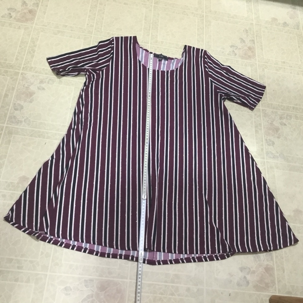 Chic Burgundy Black White Striped Dress
